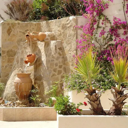 Turquesa 03 By Interhome *